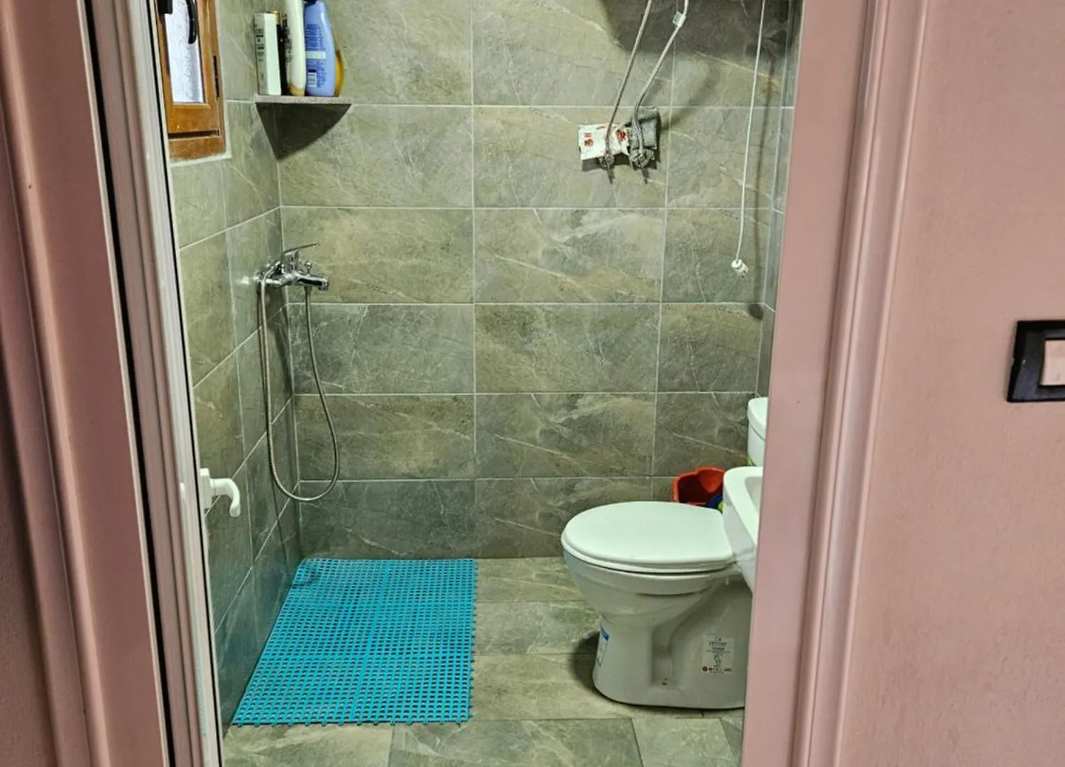 Guest House Kukes Villa